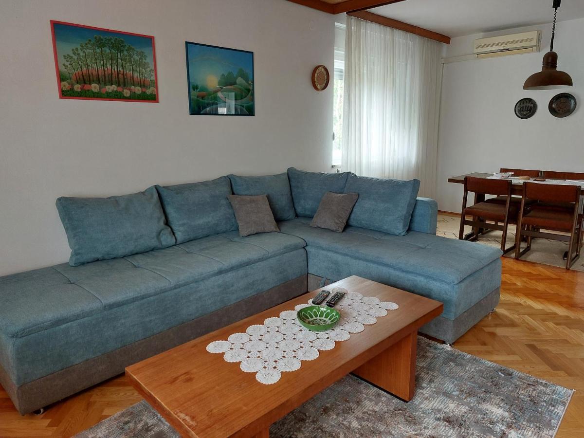Apartment Central Книн Екстер'єр фото