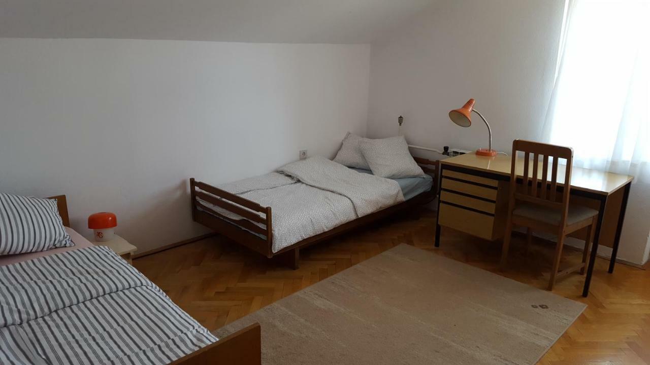 Apartment Central Книн Екстер'єр фото