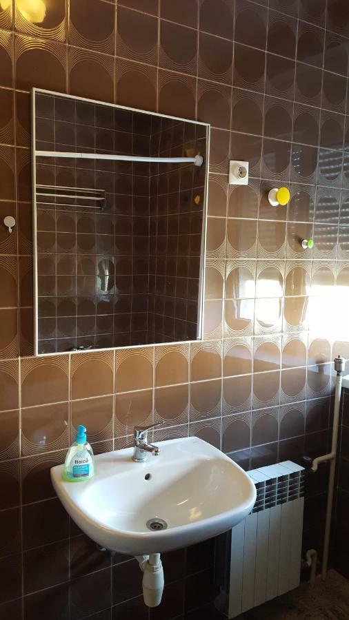 Apartment Central Книн Екстер'єр фото